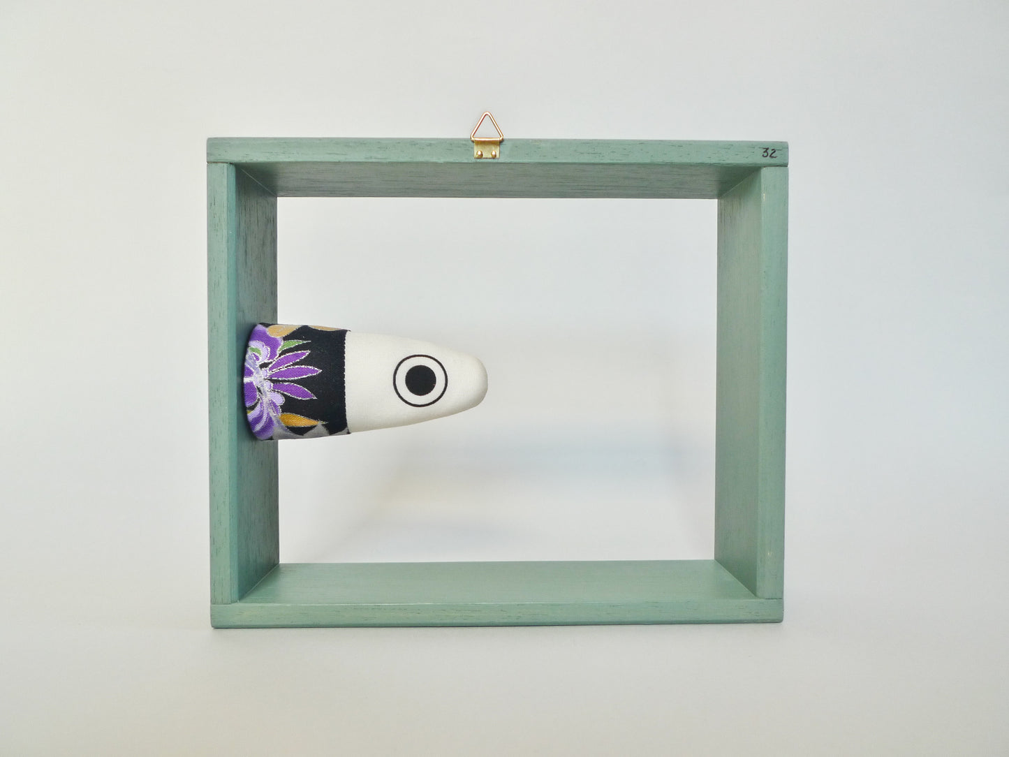 FLOW BOX - coppia di cornici di legno rosso con pesce spezzato