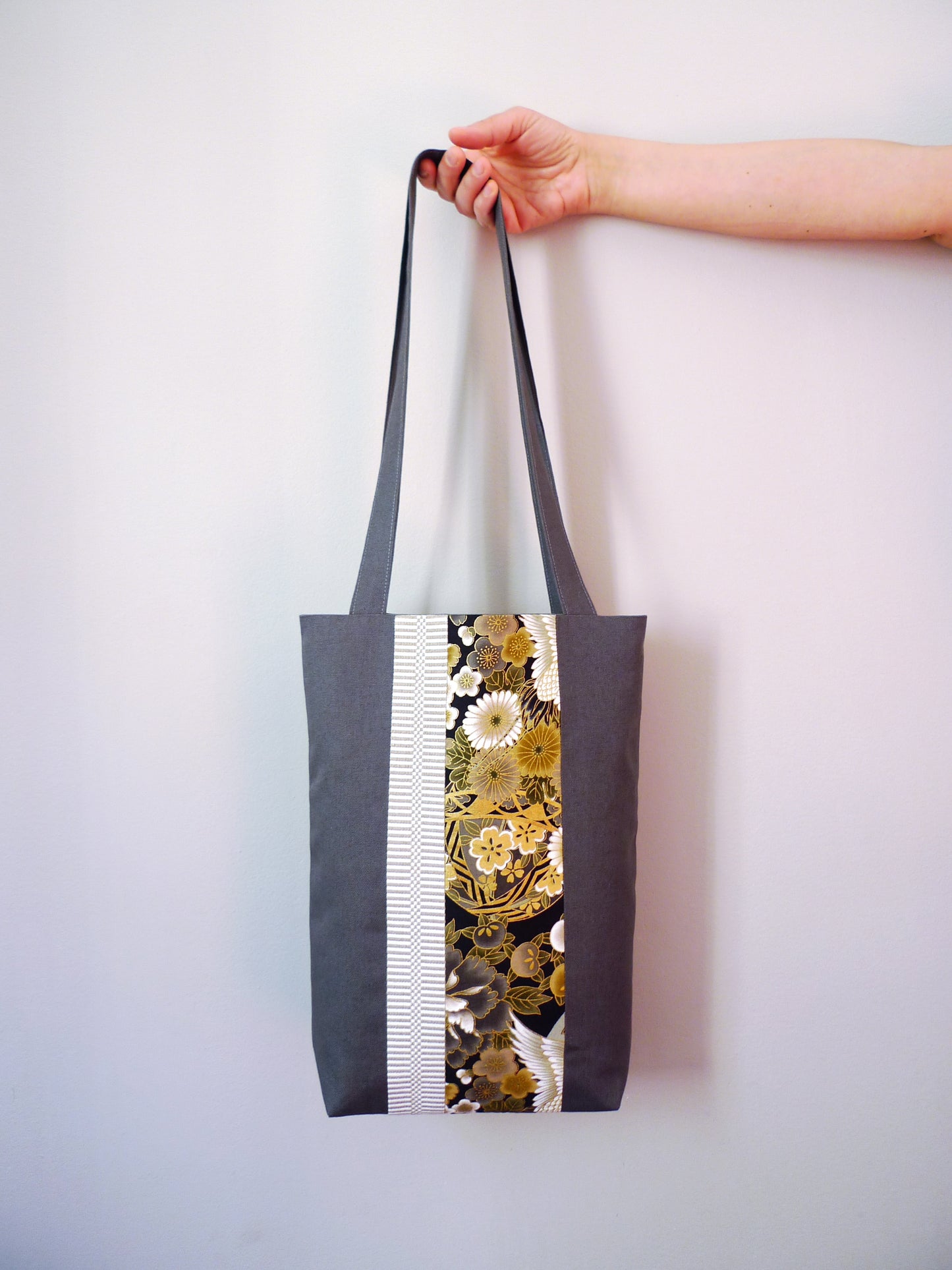 TOTE BAG fiori grigio